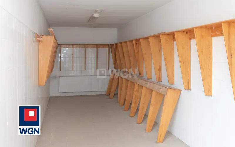 Lokal biurowy na  sprzedaż Mogilno - Na sprzedaż budynek biurowo- socjalny + teren inwestycyjny 6,997,0 m2, Mogilno